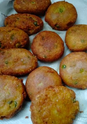मिक्स वेजिटेबल कबाब(Mix Vegetable Kabab recipe in hindi) रेसिपी मुख्य फोटो
