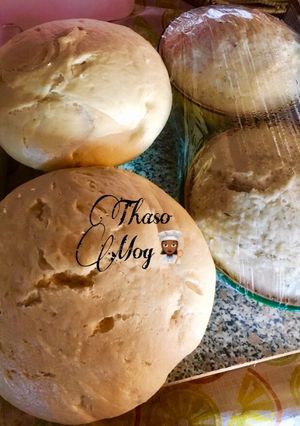 A picture of Steamed bread/Idombolo.