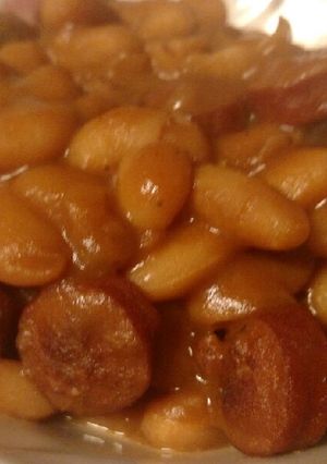 A picture of Beans and Franks.