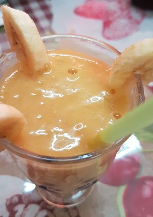 صورة لوصفة عصير مانجا بالموز 🍌