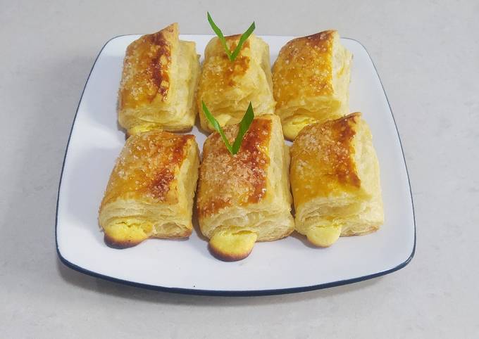 Resep Puff Cheese Roll Ala Porto's Oleh Anitya Ratna Hapsari - Cookpad