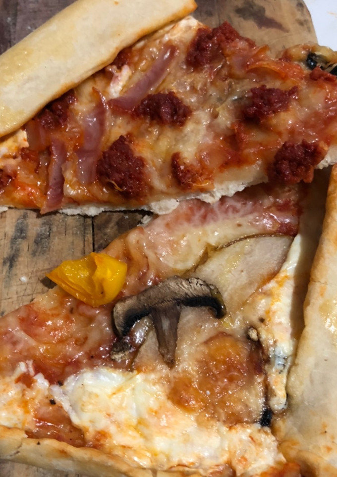 Una foto de Pizza artesanal 🍕