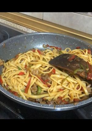 Una foto de Wok ternera o pollo