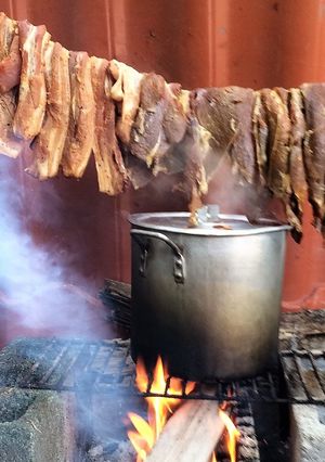 Una foto de Carne de Res & Costilla de Cerdo Ahumada Panameña!