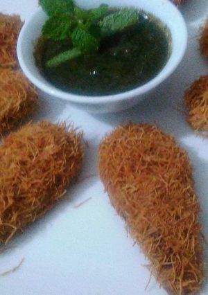 কাঁচা কলার কাটলেট (kaacha kolar cutlet recipe in Bengali) রেসিপির প্রধান ছবি