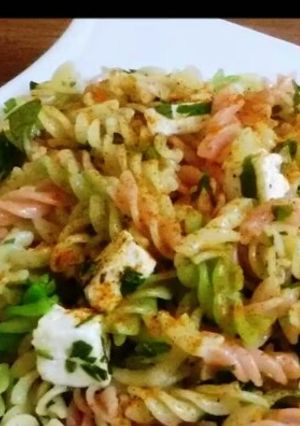 صورة لوصفة معكرونة الجبنة البيضاء