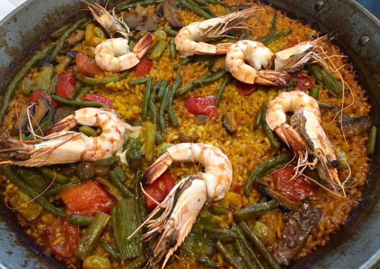 Paella de langostinos y verduras Receta de IreneGuirao Cookpad