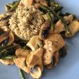 Salteado de pollo con verduras y quinoa