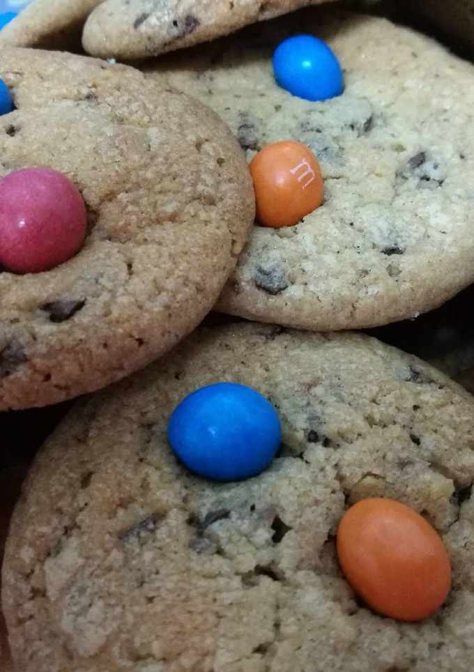Una foto de Cookies de nueces y chocolate