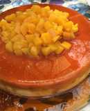 Flan napolitano y conserva de duraznos