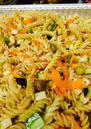 Una foto de Ensalada de pasta fría