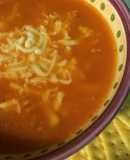 Sopa de fideos con queso