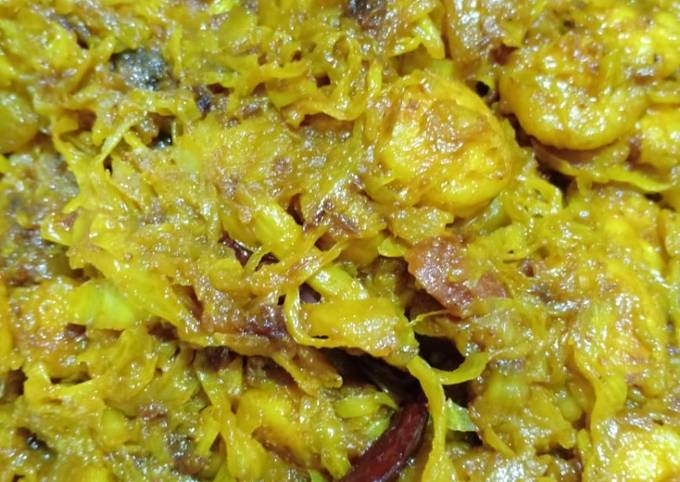 Prawn cabbage curry