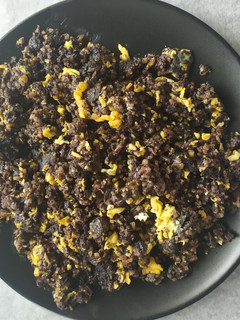 Una foto de Revuelto de morcilla de Burgos