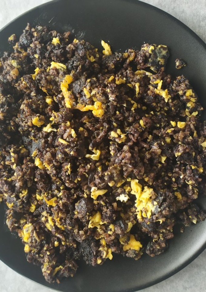 Una foto de Revuelto de morcilla de Burgos