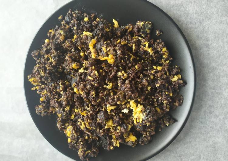 Revuelto de morcilla de Burgos