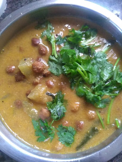 சுரைக்காய் சுண்டல் குழம்பு செய்முறை முக்கிய புகைப்படம்