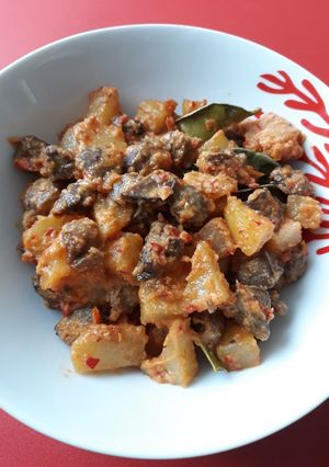 Foto resep Sambal Goreng Ati + Kentang