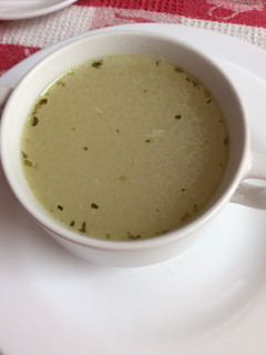Una foto de Sopa de ave para enfermo