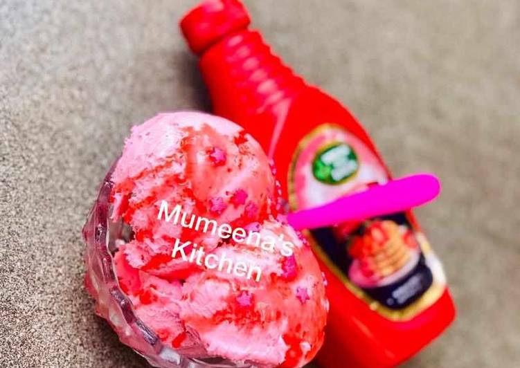 Strawberry ice cream