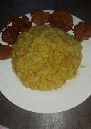 A picture of Khichdi.