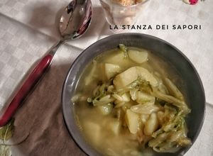 Foto di #105 Zuppa di patate e indivia riccia