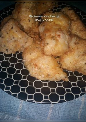 A picture of Tasty, Moist Fried Chicken.