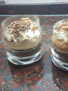 Una foto de Postre en vasos