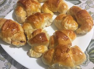 Una foto de 🥐Media Lunas 🥐