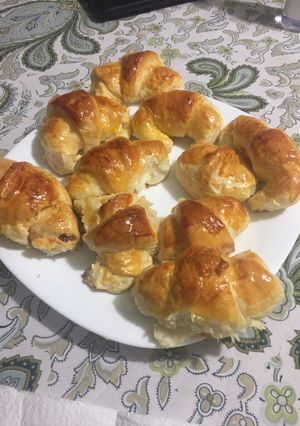 Una foto de 🥐Media Lunas 🥐