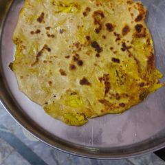A picture of Aloo Paratha.