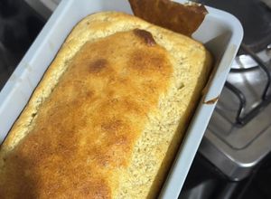 Una foto de Budín proteico de banana 😁💪🍌
