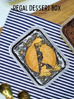 Foto resep Regal Dessert Box
