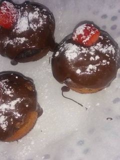 Una foto de Muffins de chocolate y vainilla