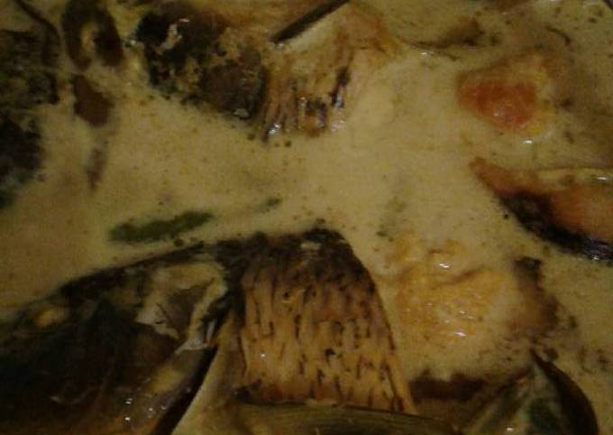 Bagaimana mengolah Gulai ikan mas kuning Anti Gagal