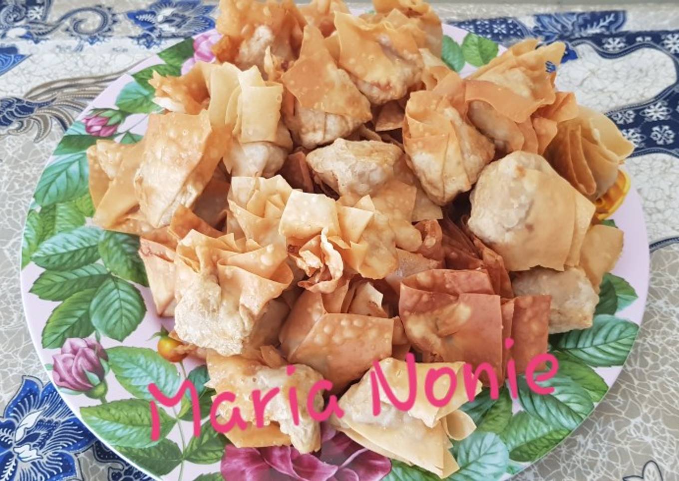 Pangsit Goreng Babi