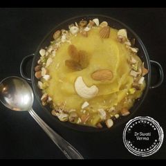 A picture of Besan Halwa.