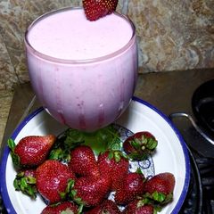 A picture of Strawberry Smoothie.