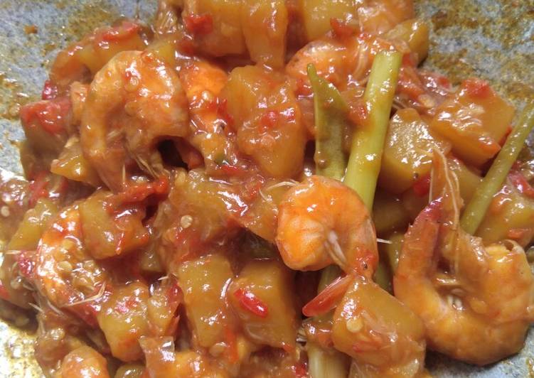 Resep Udang kentang balado pedas Anti Gagal