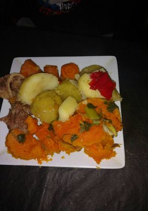 Una foto de Puchero 2222