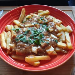 A picture of Poutine 'Yorkshire' version.