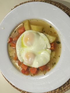 Una foto de Verduras con Huevos al estilo Campesino