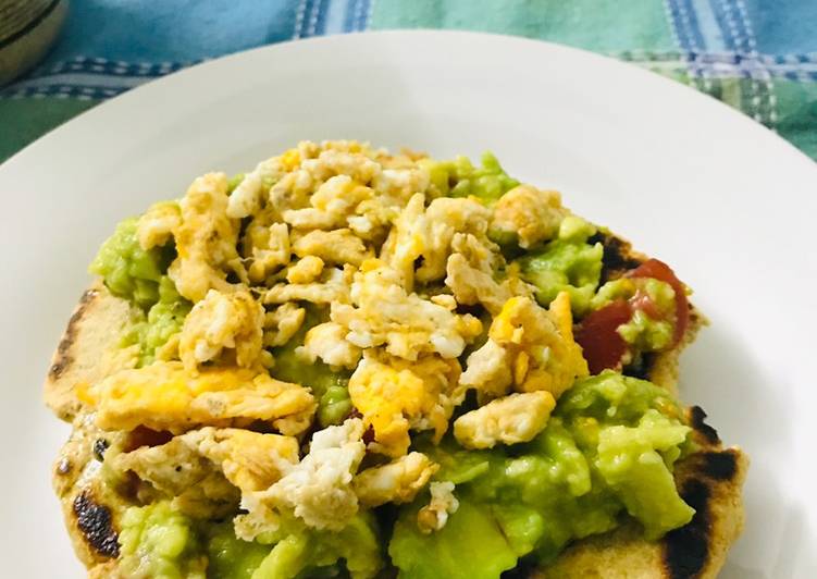 Simple Way to Prepare Super Quick Homemade Árepas de garbanzos + yogurt