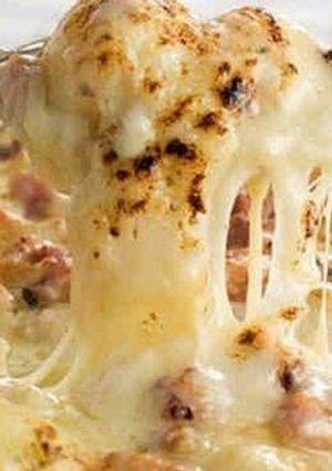 Фото Картофель, запеченный в духовке с сыром.