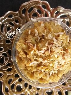 लौकी का हलवा (lauki ka halwa recipe in Hindi) रेसिपी मुख्य फोटो
