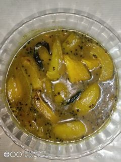 কাঁচা আমের চাটনি (Kacha Amer Chutney recipe in bengali) রেসিপির প্রধান ছবি