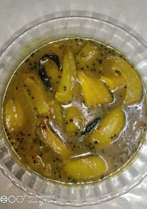 কাঁচা আমের চাটনি (Kacha Amer Chutney recipe in bengali) রেসিপির প্রধান ছবি