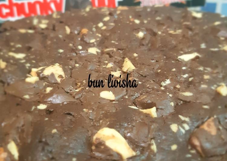 Bagaimana Membuat Brownies Alpukat Moist Chunky Bar, Enak