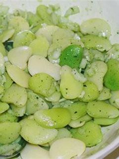 صورة لوصفة طريقة عمل سلطة الفاصوليا البيضاء