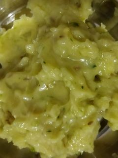 ખીચું (Khichu Recipe In Gujarati) રેસીપી મુખ્ય ફોટો